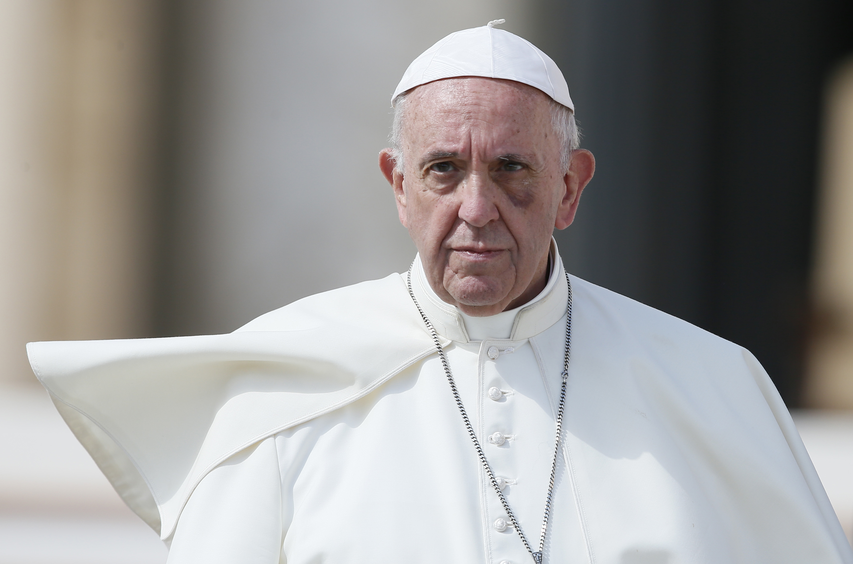 Pope Francis to host anti nuclear talks2